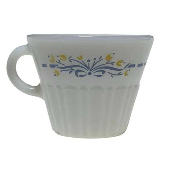 TERMOCRISA Yellow FLOWERS Blue Ribbon Milk Glass COFFE/TEA CUP/MUG - 1960's - Picture 1 of 7
